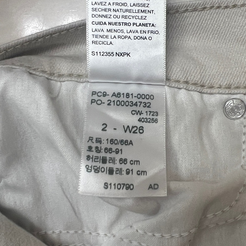 Levi’s Heritage 31" Loose Fit, High Waisted Straight Leg Women's Jeans Size 4/26 - Picture 11 of 11